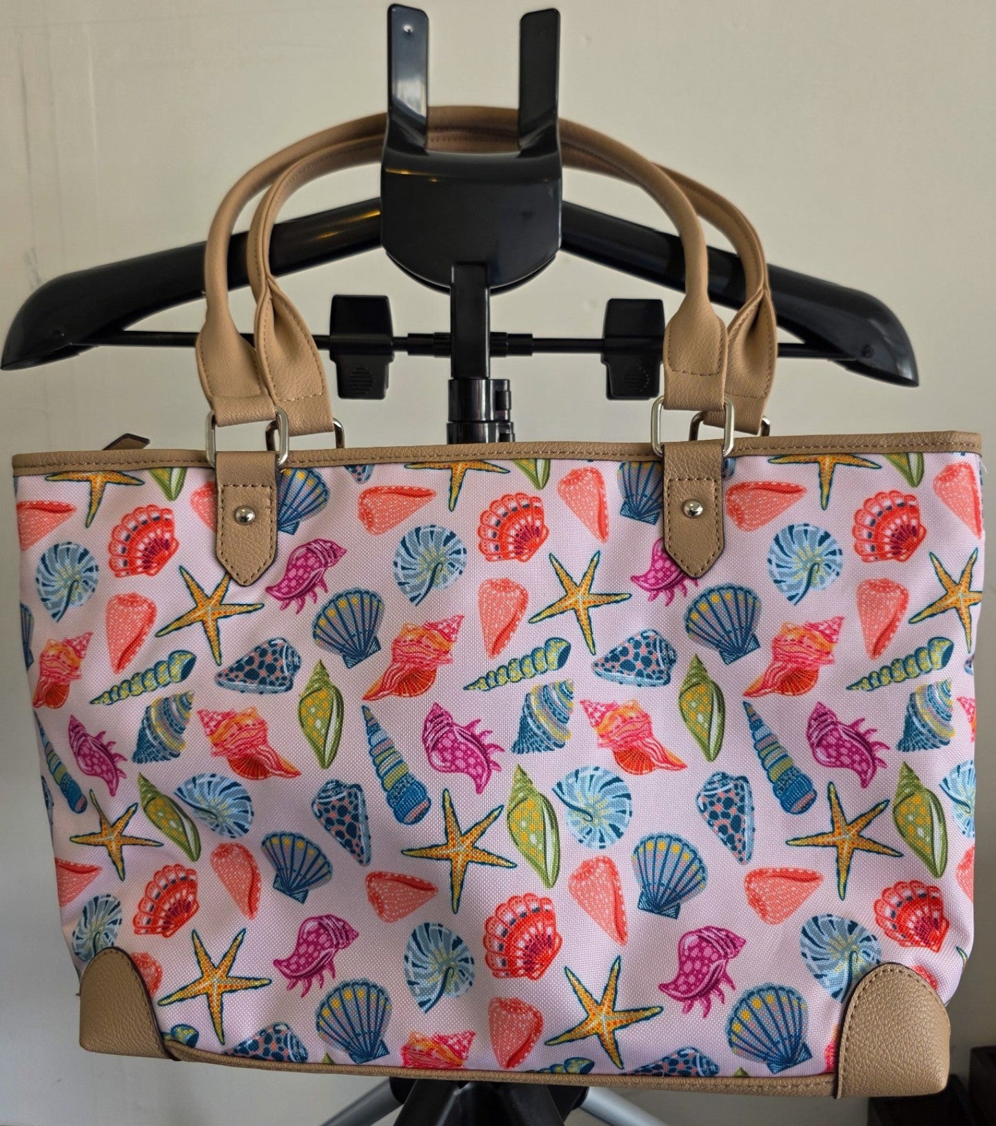 Sea Shells & Starfish Tote Bag, Zip Closure, Pockets