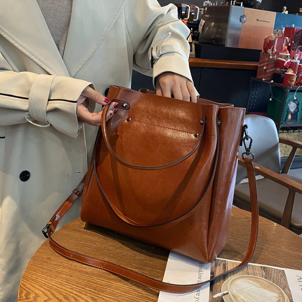 Versatile Tote Bag: Shoulder & Handheld - Lily Bloom