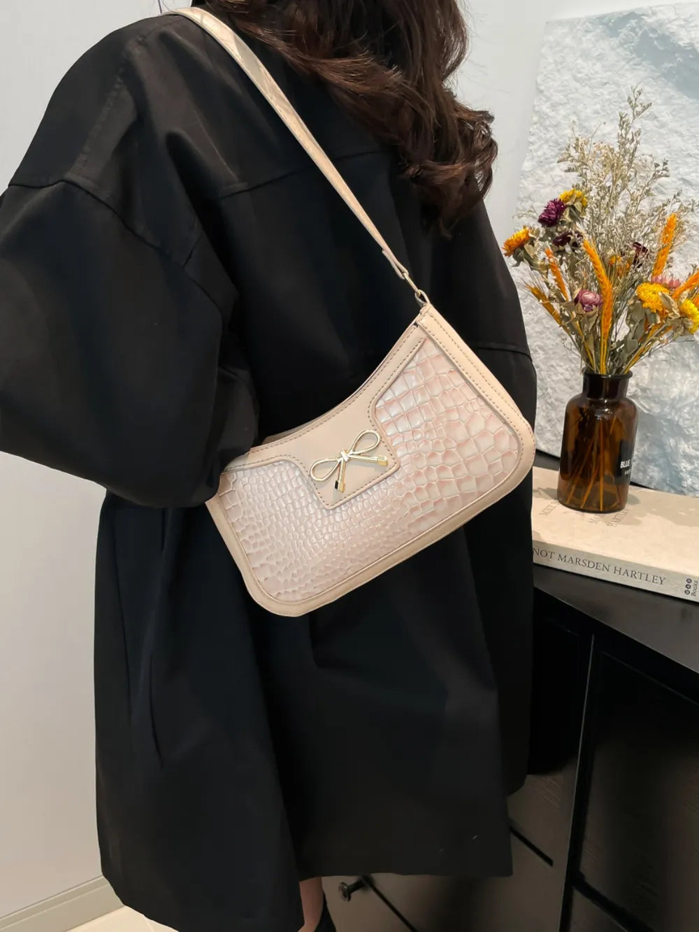 Bow Leather Shoulder Bag | Lily Bloom