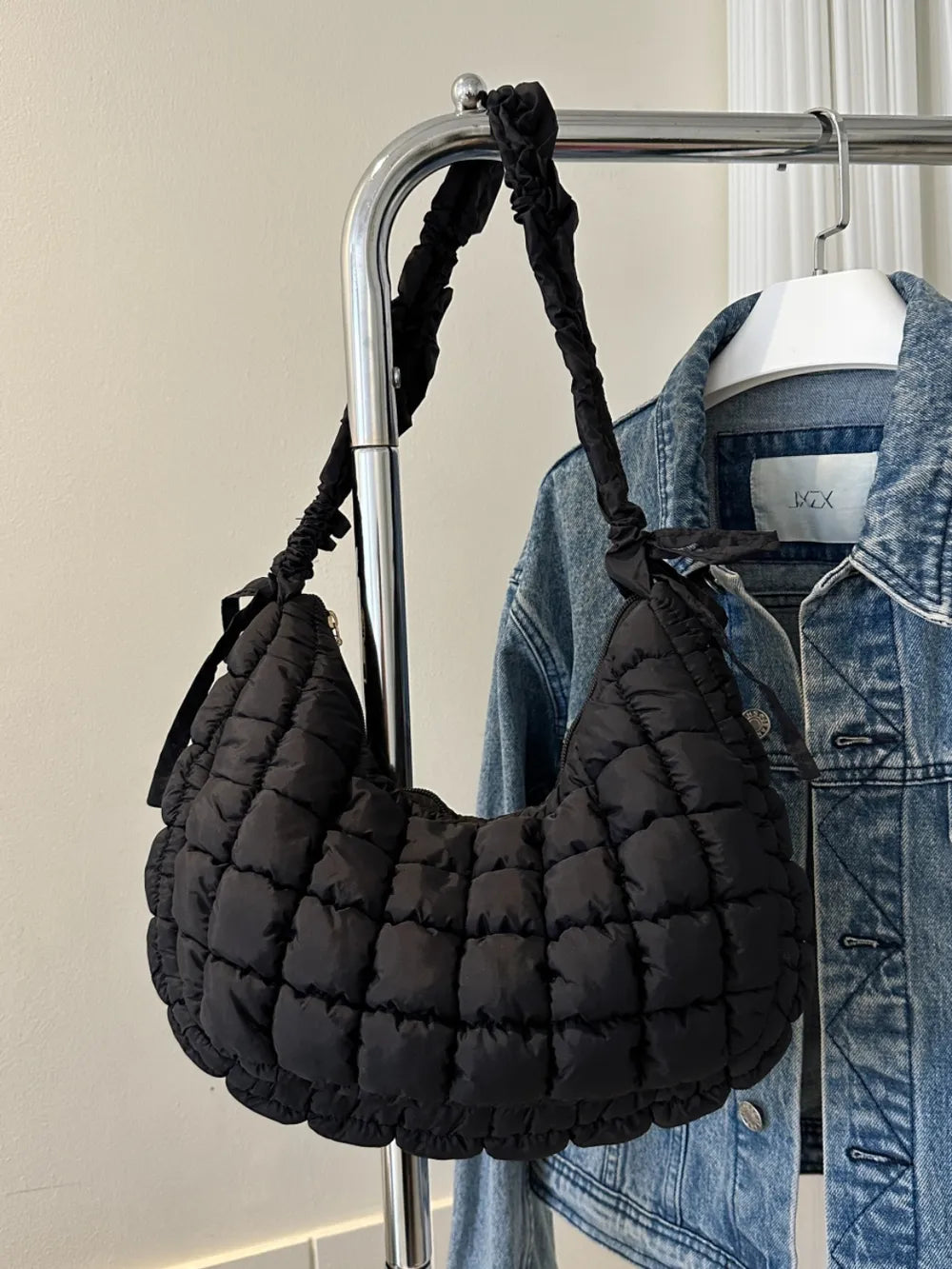 Bubble Texture Ruched Strap Quilted Shoulder Bag | Lily Bloom