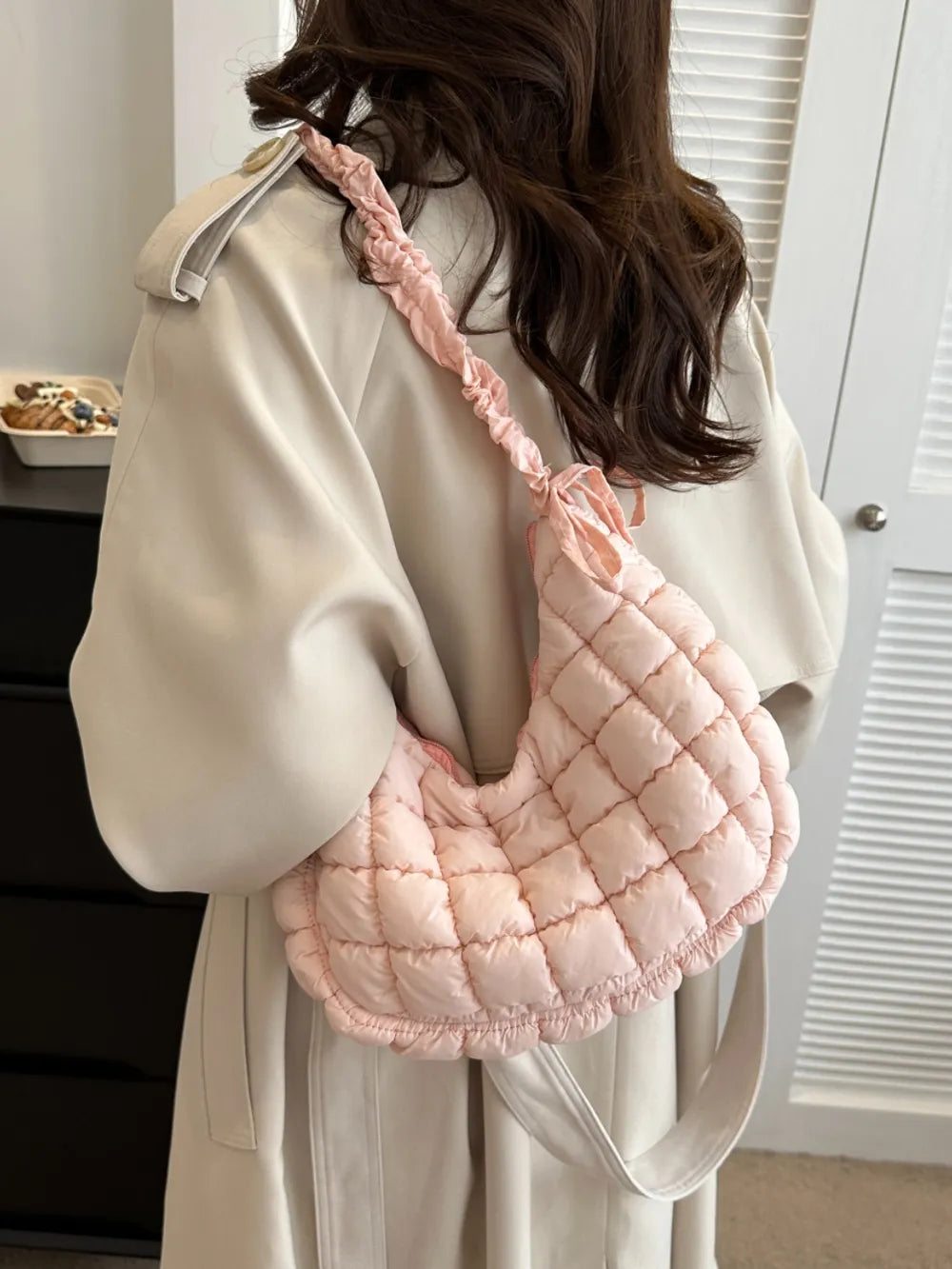 Bubble Texture Ruched Strap Quilted Shoulder Bag | Lily Bloom