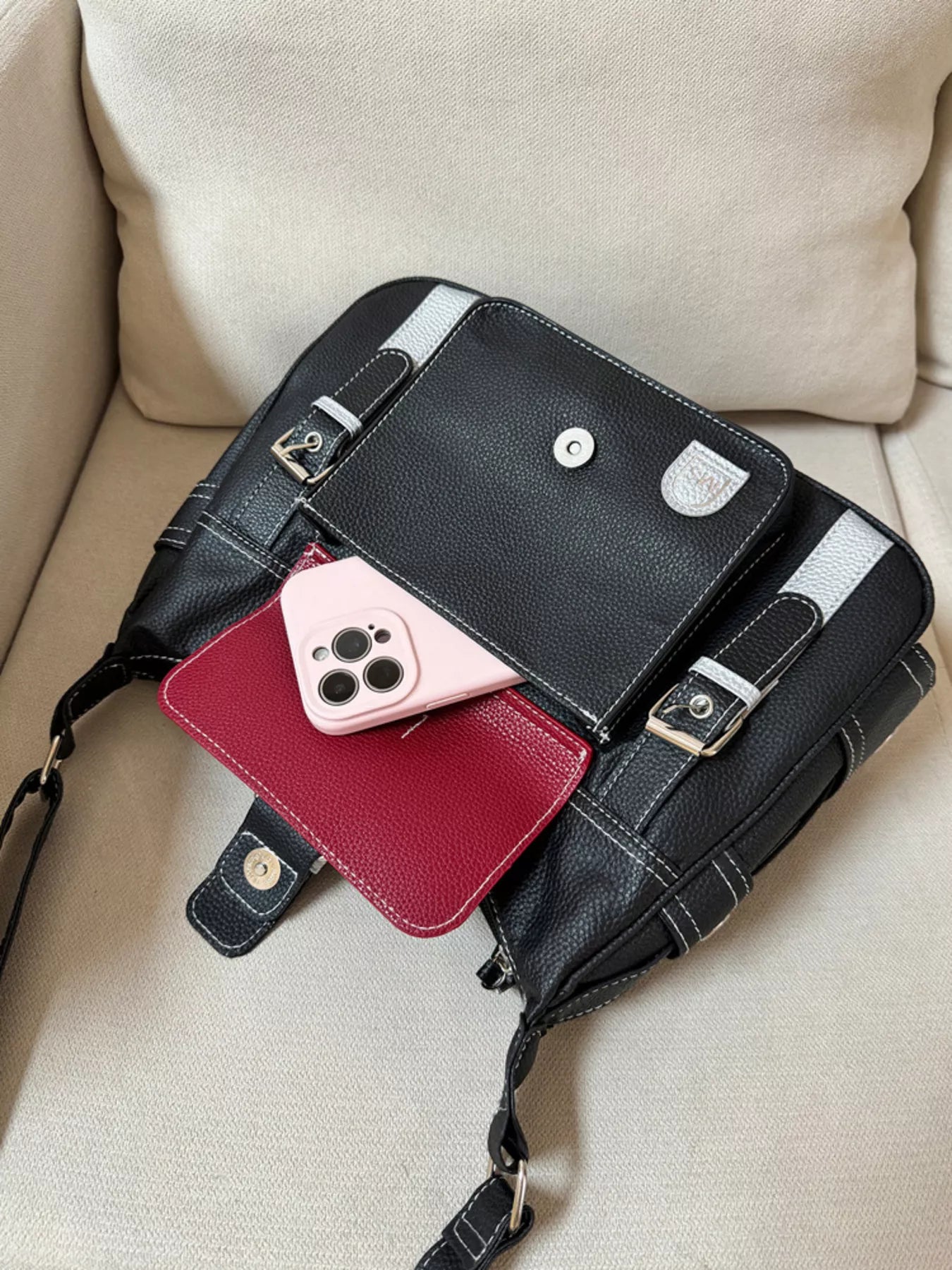 Buckle Decor Flap Crossbody Bag