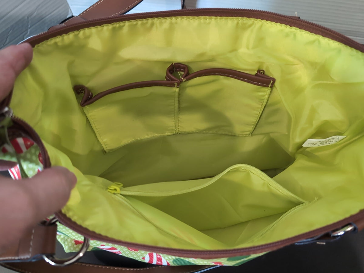 Colorful crossbody bag with floral pattern