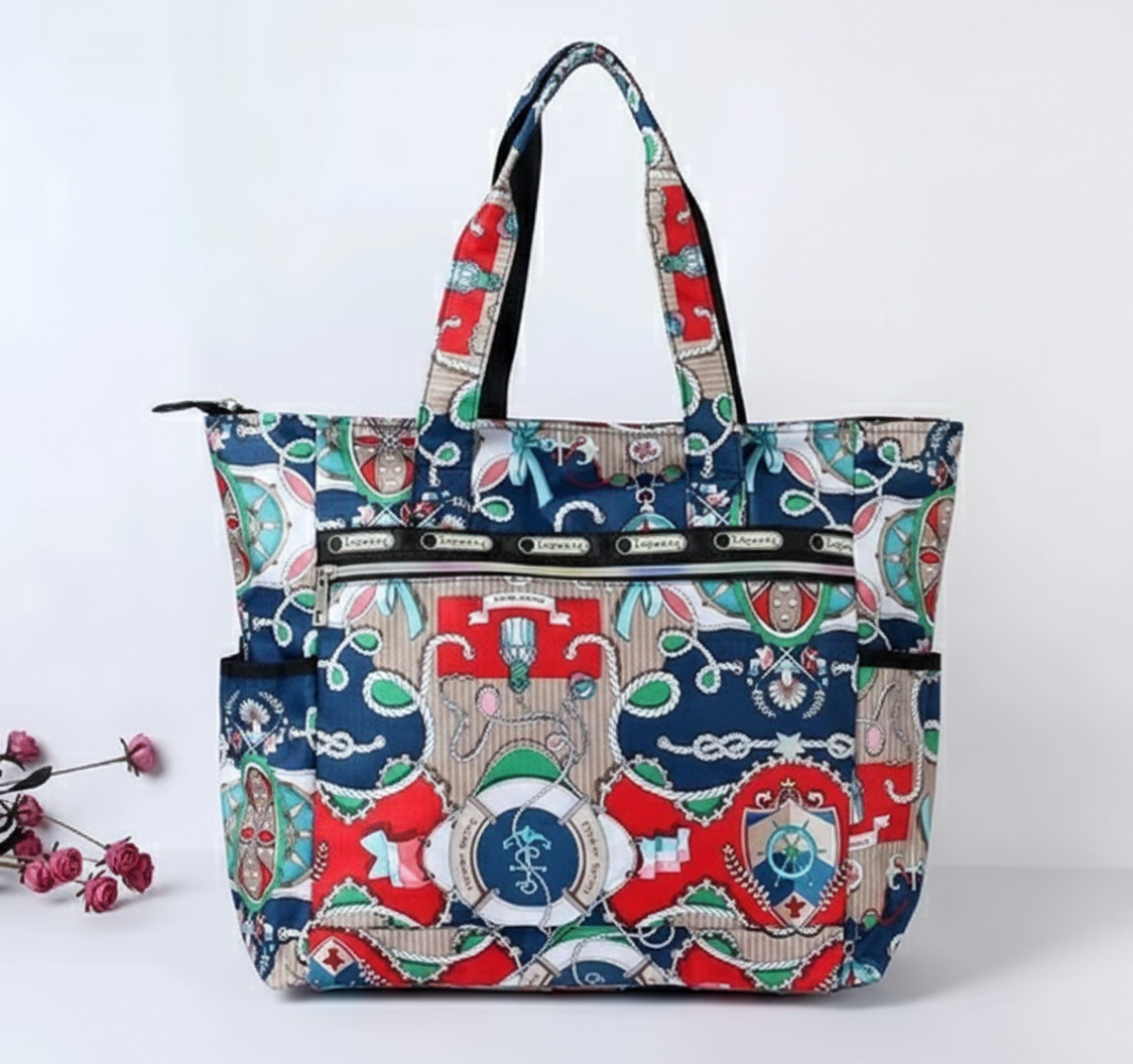 Colorful patterned handbag 