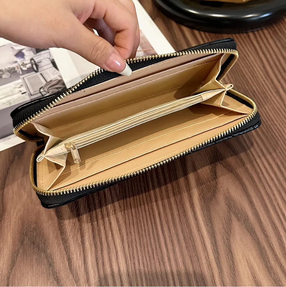 Leather Solid Color Wallet | Lily Bloom