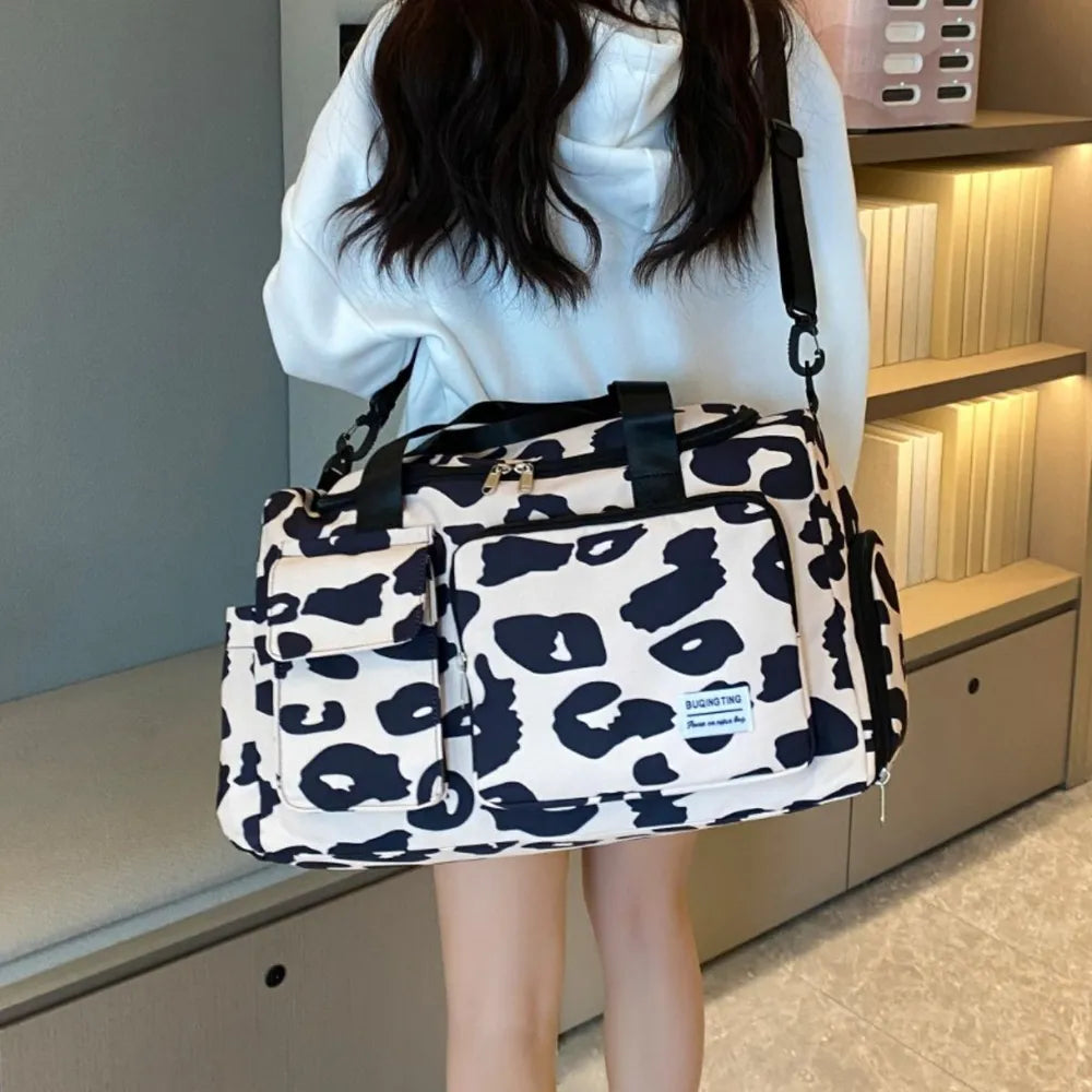Oxford Cloth Animal Print Travel Bag | Lily Bloom