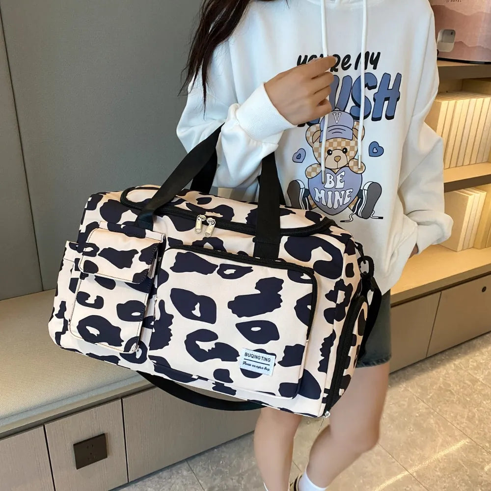 Oxford Cloth Animal Print Travel Bag | Lily Bloom