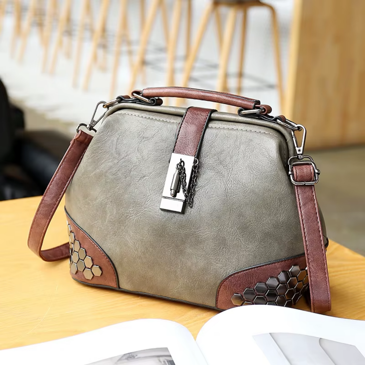 Rivets Leather Cross-body Shoulder Bag