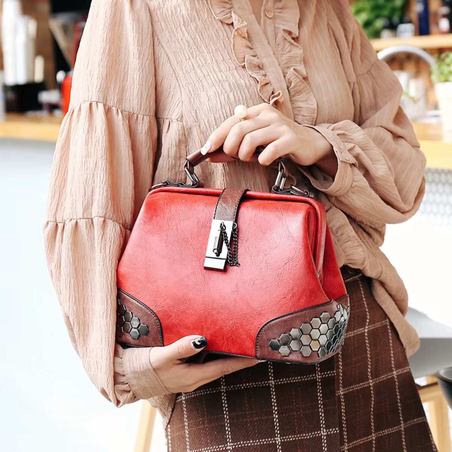 Rivets Leather Cross-body Shoulder Bag