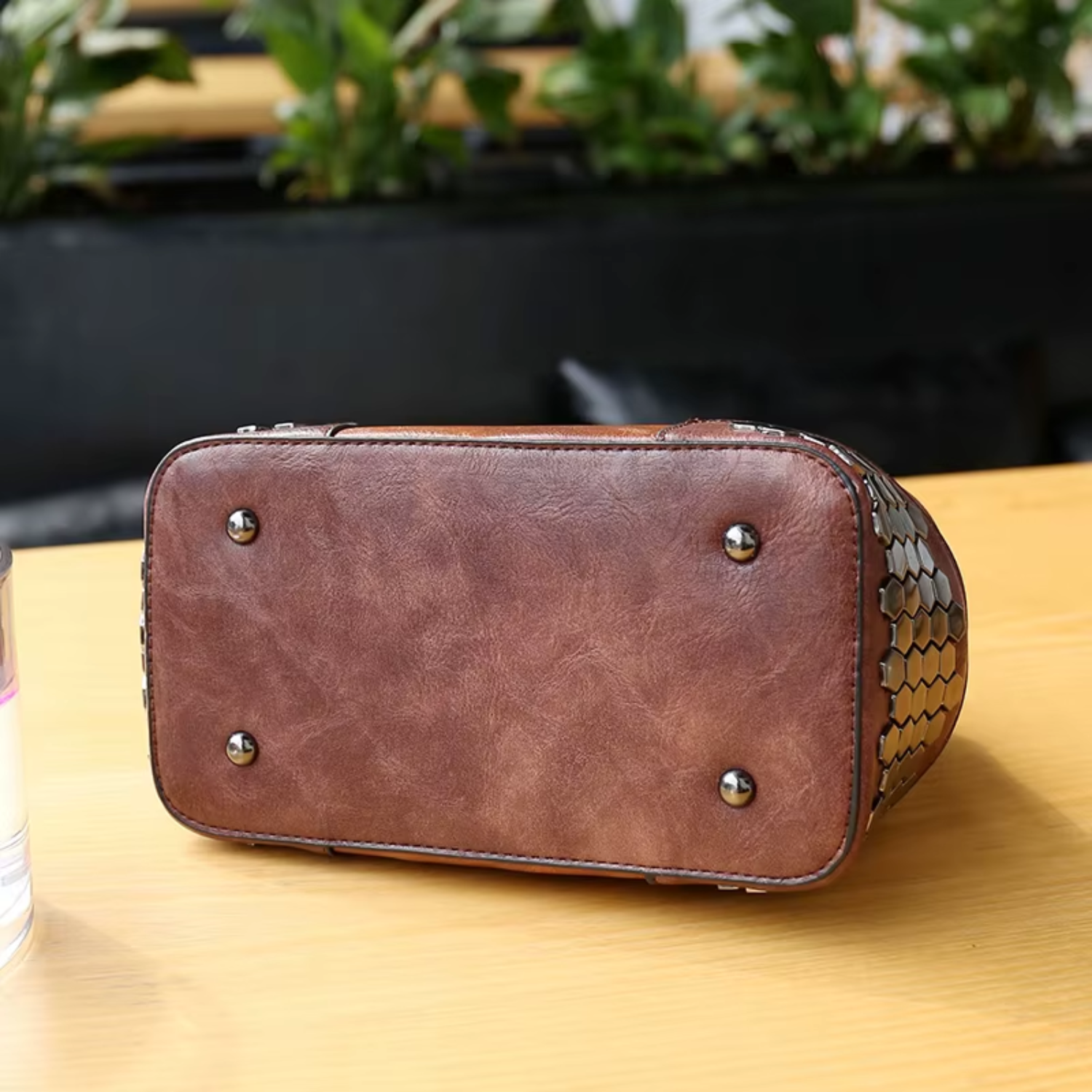 Rivets Leather Cross-body Shoulder Bag