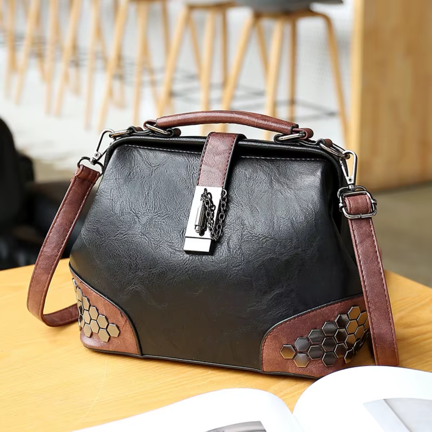 Rivets Leather Cross-body Shoulder Bag