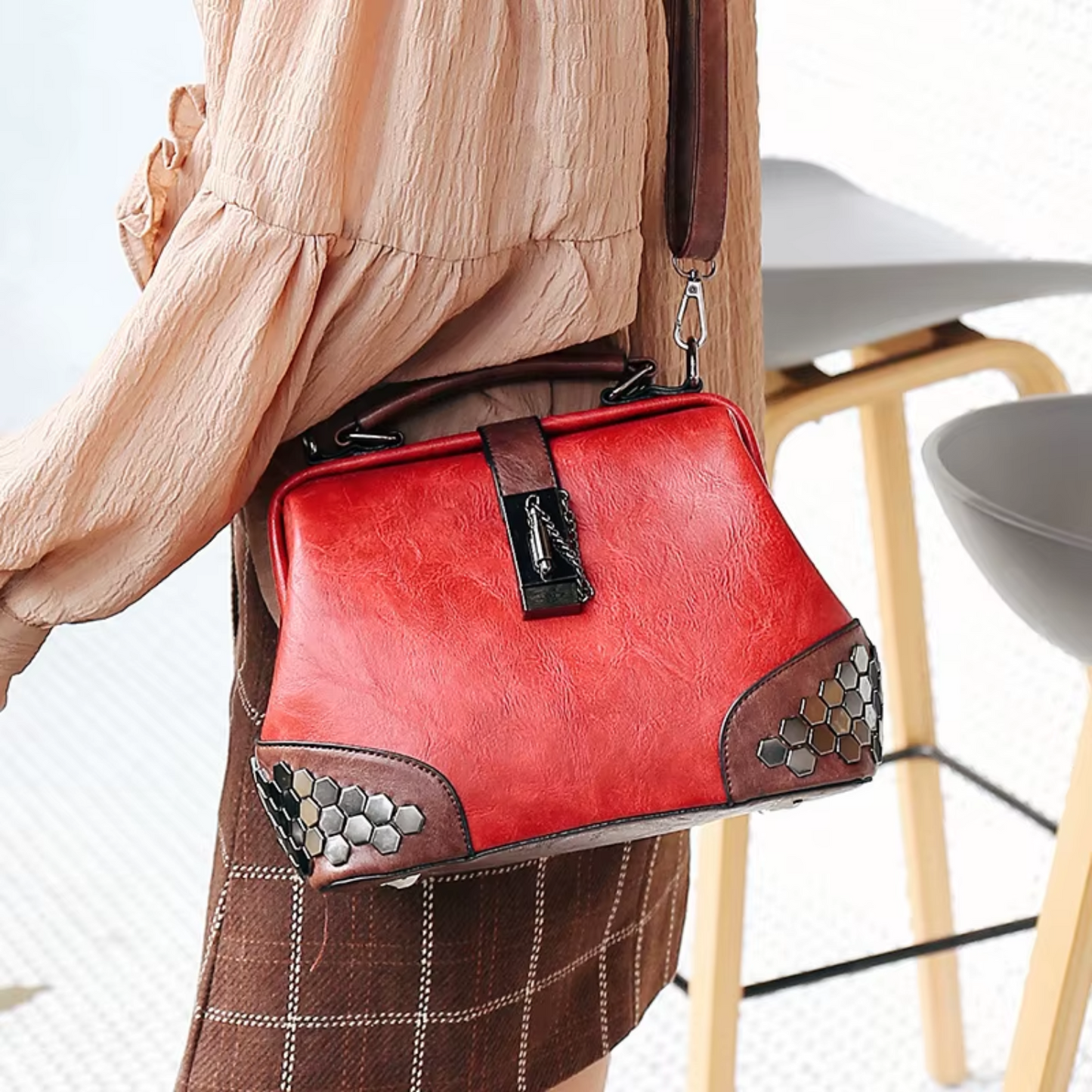 Rivets Leather Cross-body Shoulder Bag