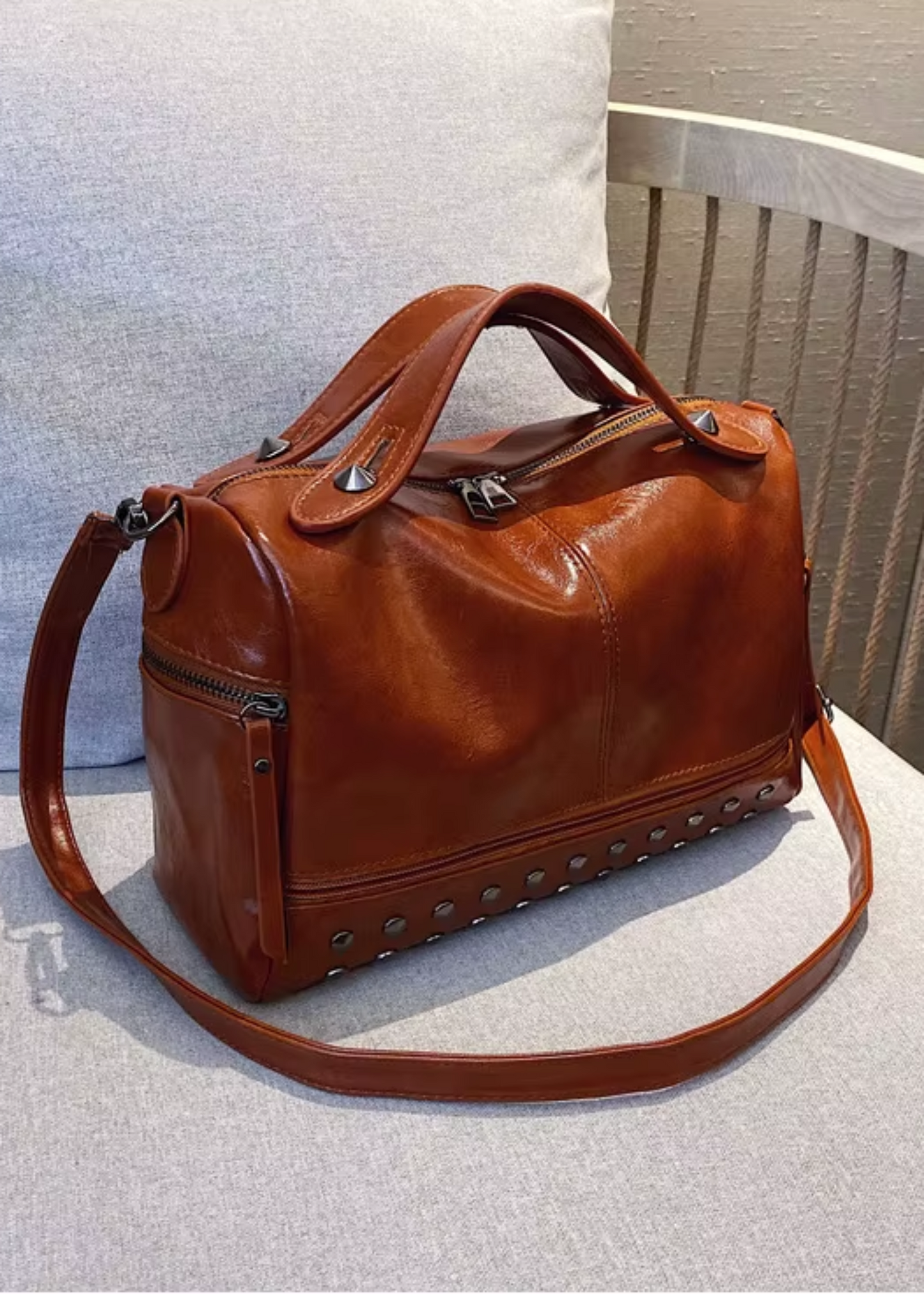Top Handle High Quality Leather With Rivets Tote Shoulder Bag