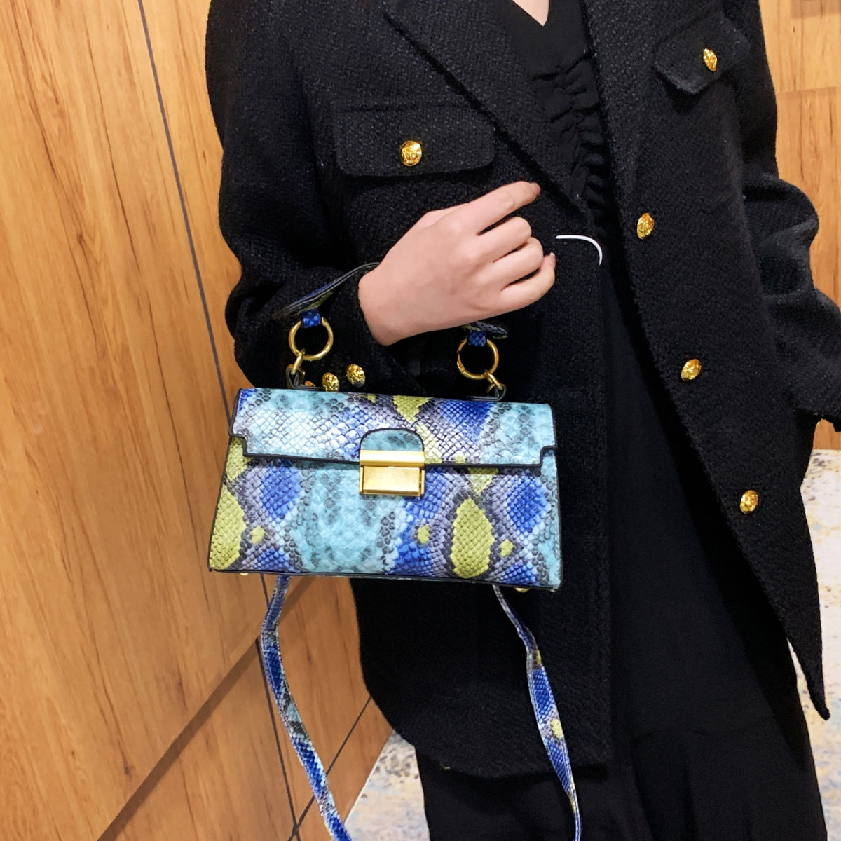 Vegan Leather Snakeskin Print Crossbody Bag