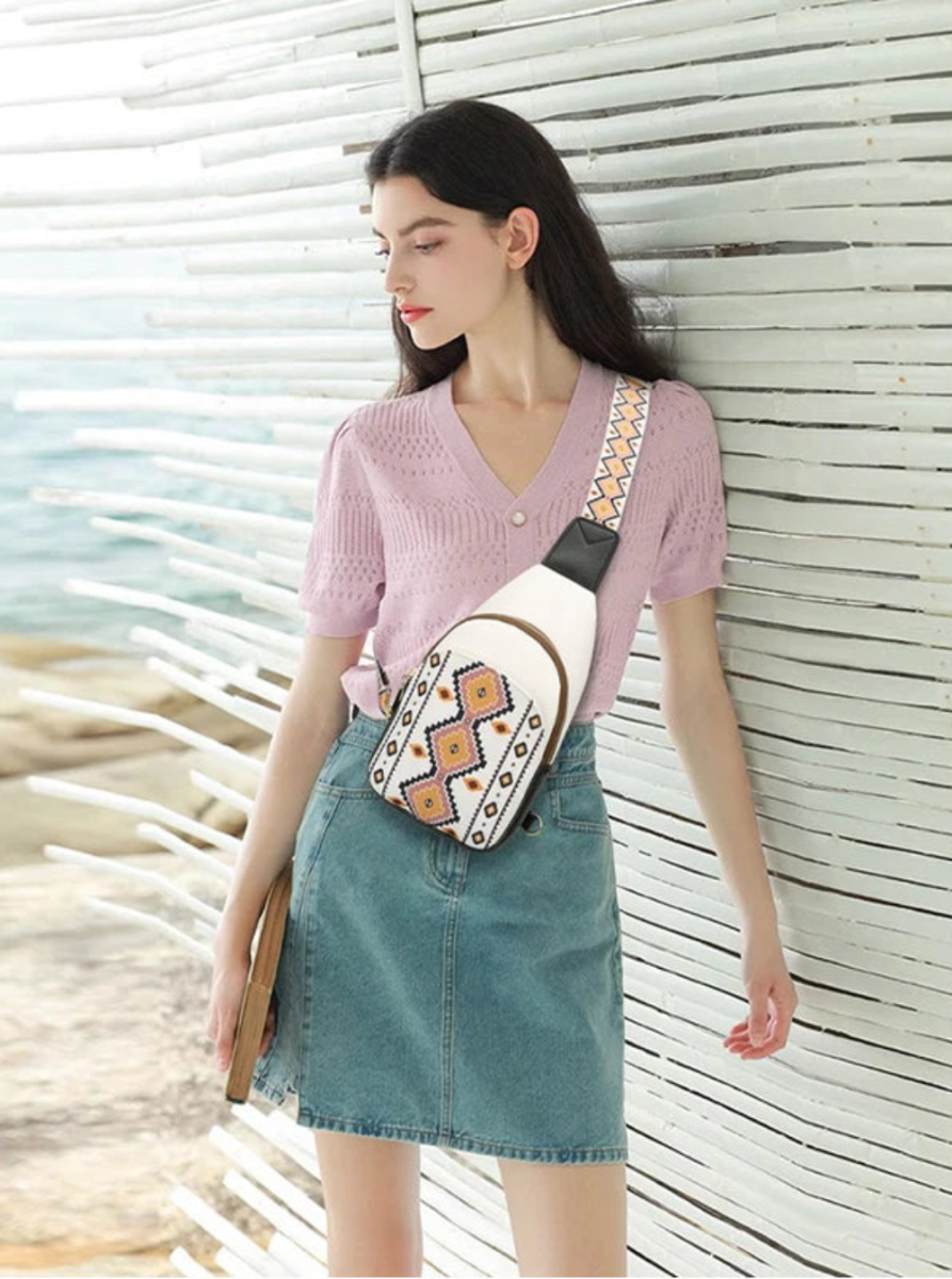 Geometric Wide Strap Crossbody Bag - Lily Bloom