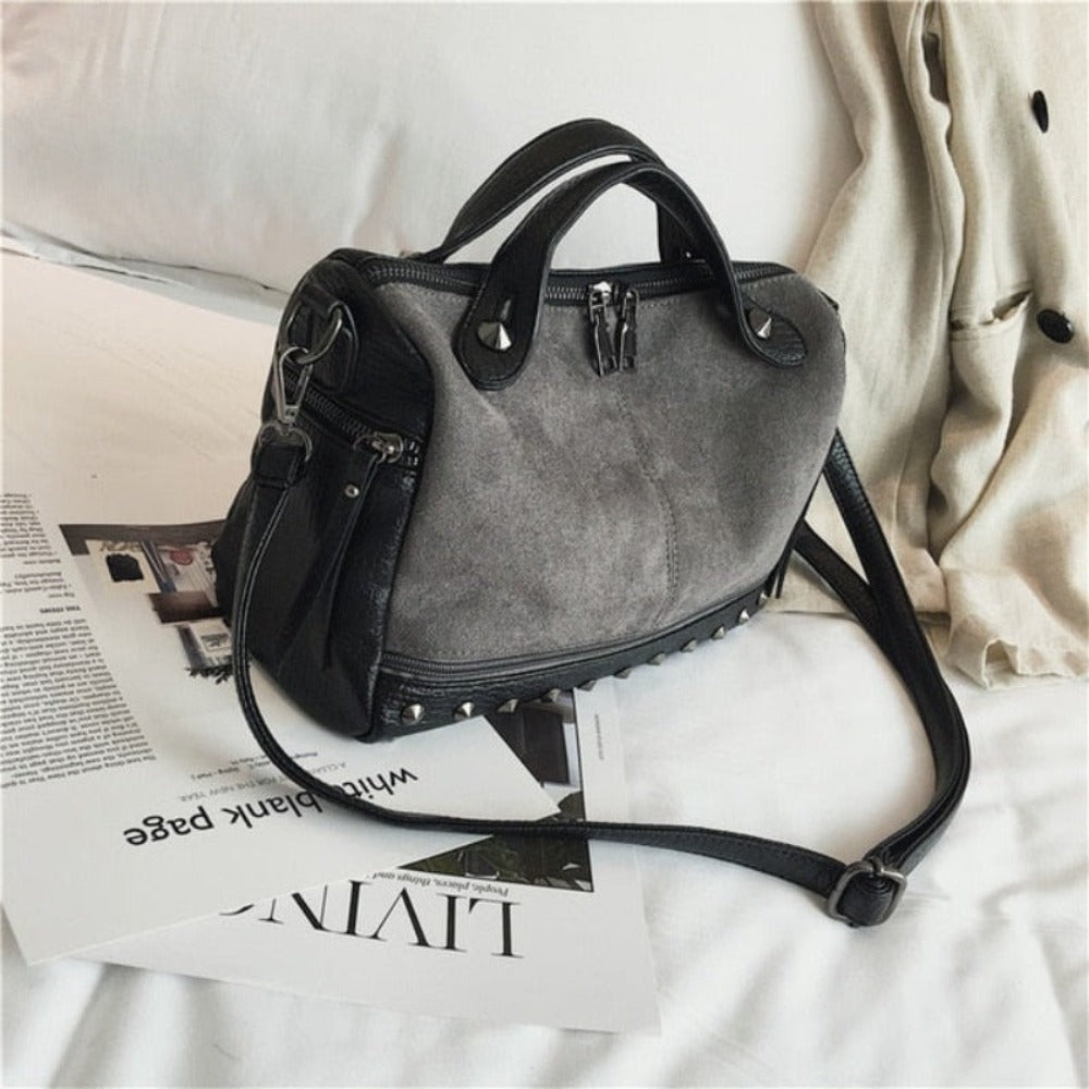 Large Capacity Leather Shoulder Top handle Bag With Rivets Retro Motorcycle Tote Bag - Lily Bloom
